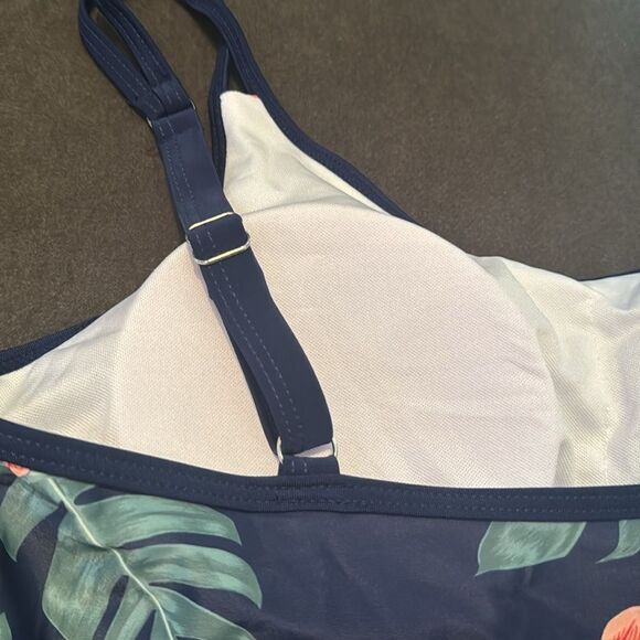 Women’s Navy Floral Tankini Two Piece Swimsuit Boy Short Bottom Size L (US8) NEW - Picture 13 of 13